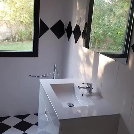 Pedras D'el Rei - Charmosa Vivenda T3 Тавира