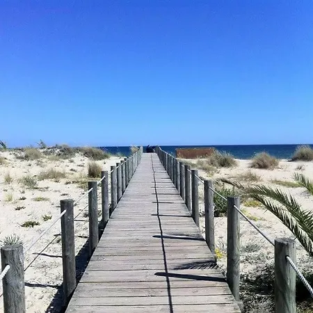 Pedras D'el Rei - Charmosa Vivenda T3 * Тавира